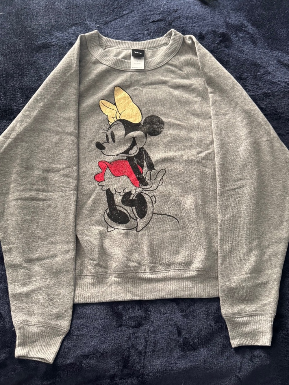 Women’s Sml Minnie Mouse Sweater